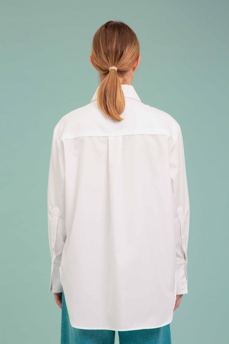 PATCH POCKET POPLIN SHIRT IN WHITE