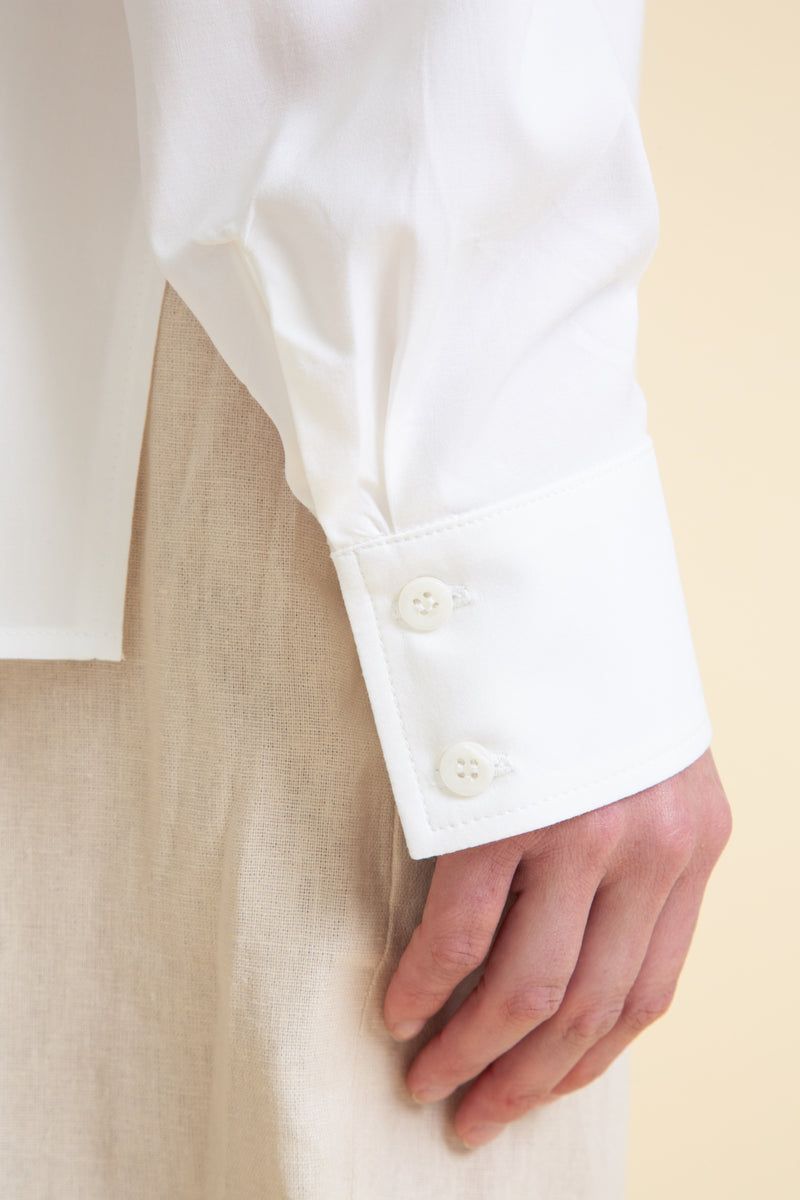 WHITE TWO FRONT POCKETS TAILORED VISCOSE SHIRT