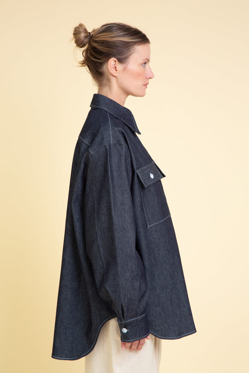 BIG FRONT POCKETS DENIM SHIRT №1