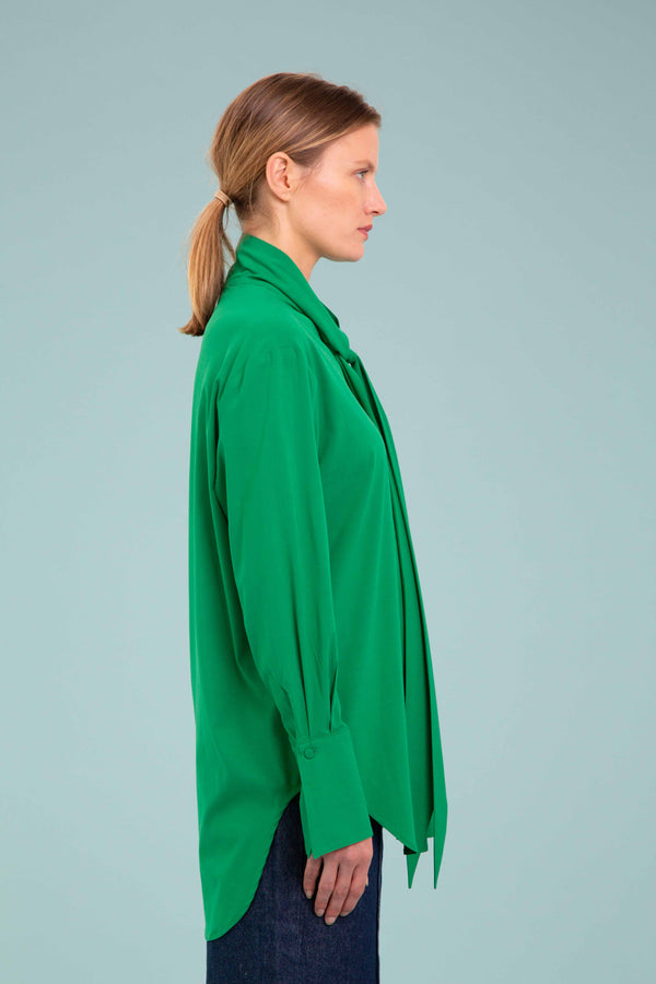 Bow Tie Blouse in Green